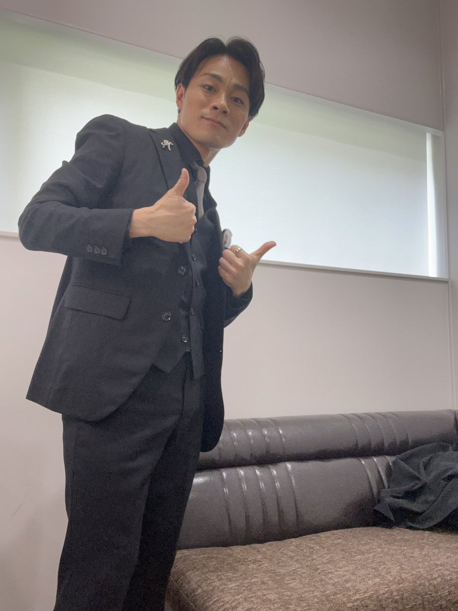 Kyohei_Kanda's tweet photo. おおたかの森「ミュージカルへの扉」
【神田恭兵MUSICAL CONCERT】
無事に終えることが出来ました。
ピアニストの友梨ちゃん、そしてスペシャルゲストの沼尾さんに沢山支えて頂いて、今の自分が出来る精一杯のコンサートをお届けできたかなと思っております。 https://t.co/1QjLoBacdx