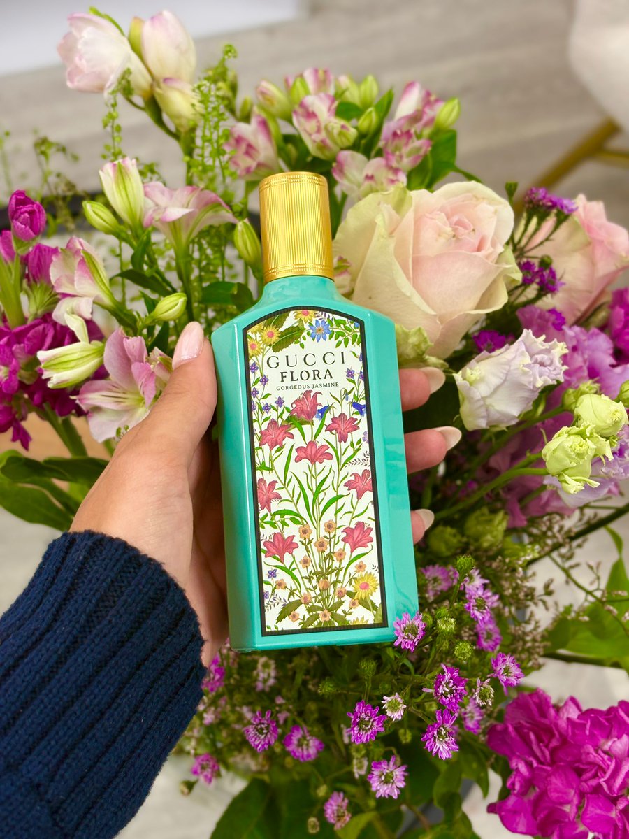 theperfumeshop tweet media