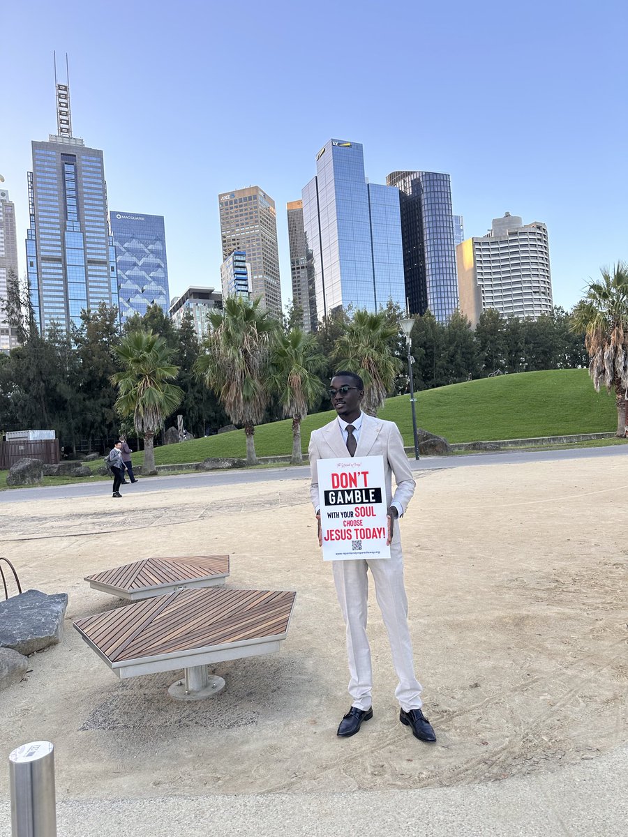 Gustavo__254's tweet photo. Australia For Christ. The Messiah Is Coming 

@repentancemelb https://t.co/JBilB6JoJM