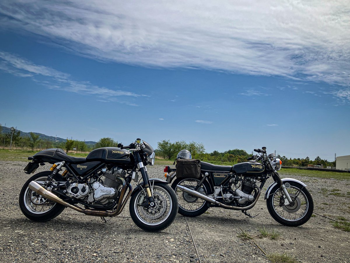 Norton Commando🇬🇧
2020 × 1974
#LLCmtg