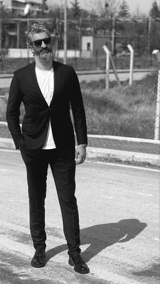 Ömer tweet media
