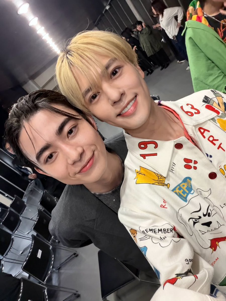 하진 🦍 tweet media