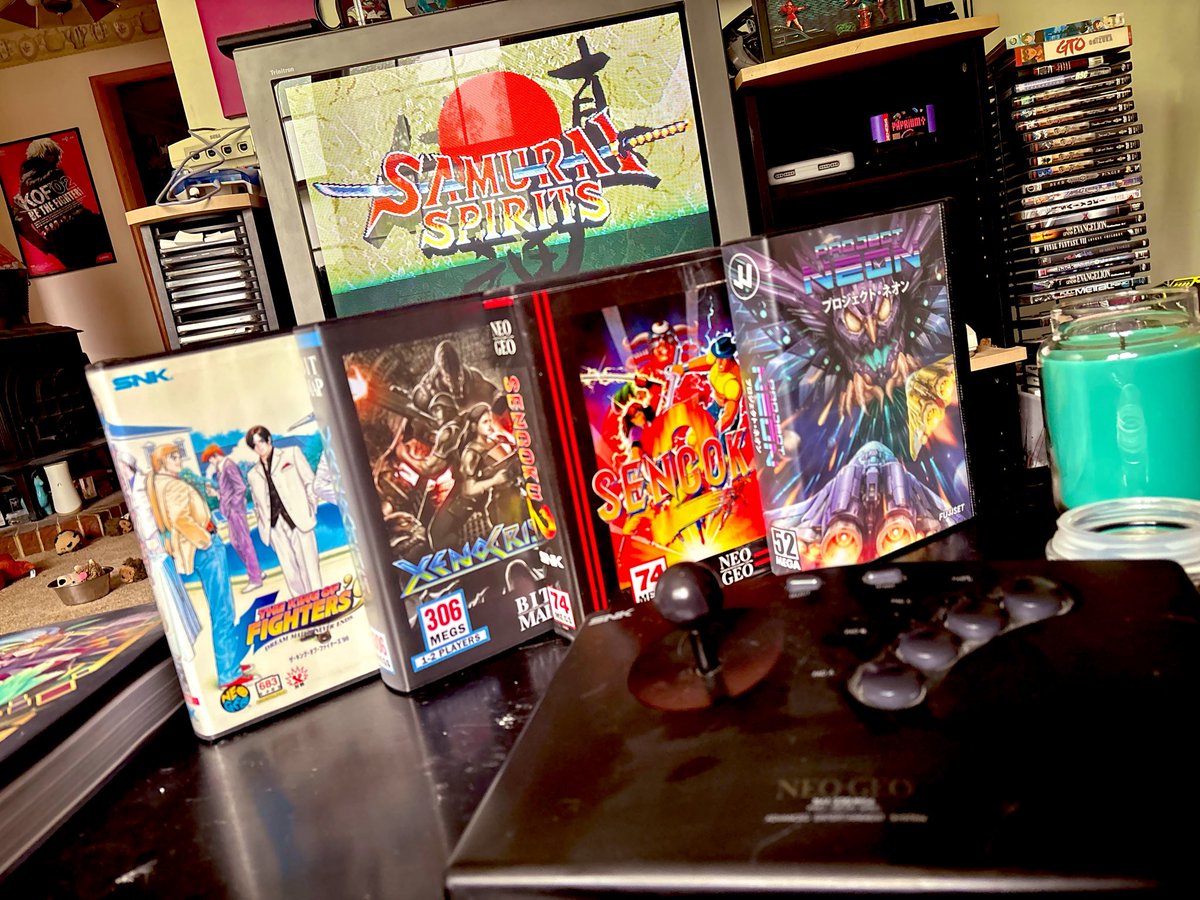 FrankAtHPP's tweet image. You just know I had to get my Neo Geo fix this morning. Spending my day with a few timeless classics and some modern gems from @BitmapBureau and @FULLSET_Collect.

#neogeo #retrogames #retrogaming