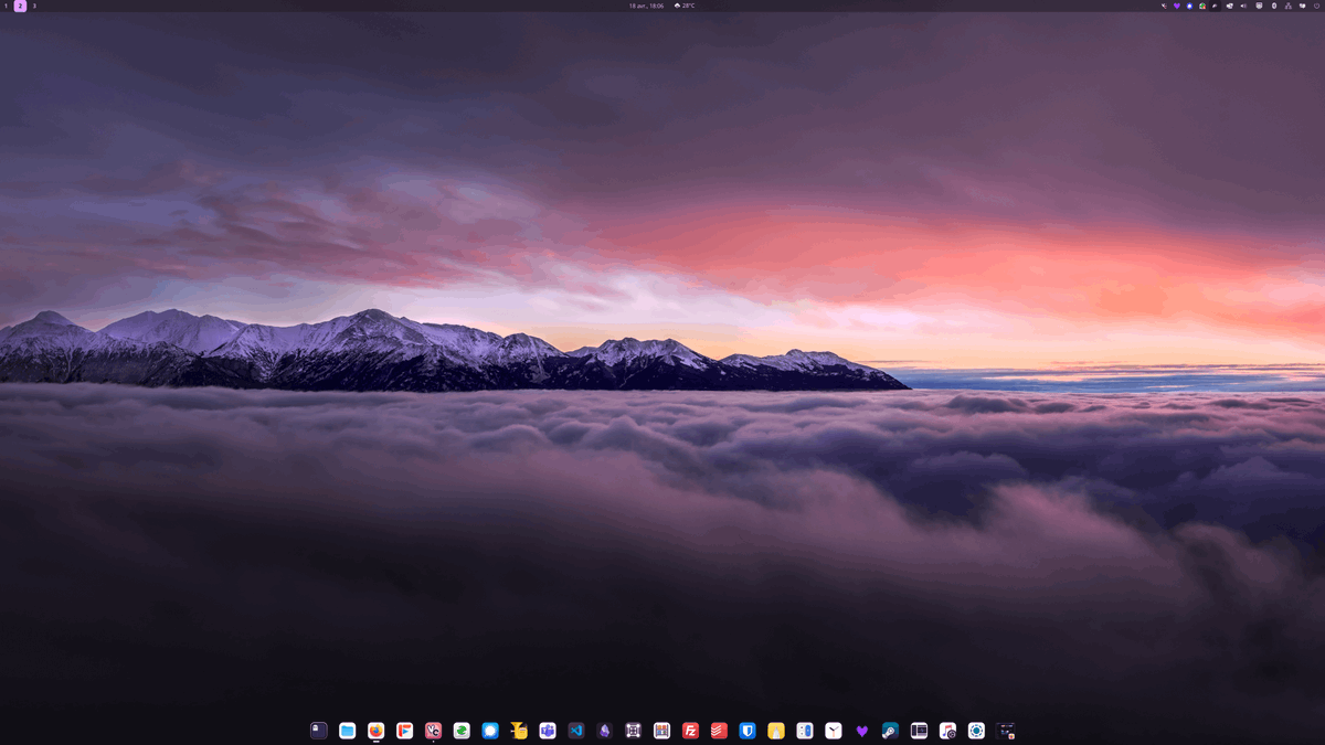 bot_unixporn's tweet image. [COSMIC] Atomic Fedora, minimalist with mountains, nature, simple and productive
Link: redd.it/1sp1xxa

#unixporn #linux #screenshot