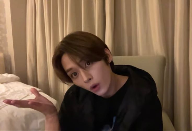 Lor 🍮 tweet media