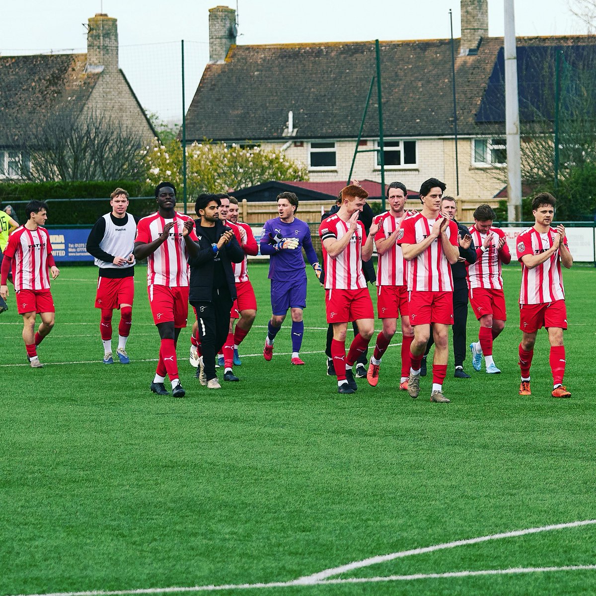 SteyningTown's tweet photo. Steyning Town 2 Peacehaven FC 0

Goal from youngsters Rawlins &amp; Brewer.

The title race will go to the final day of the season after a great win for the Reds today. It means a point next week at Seaford will be enough to see the Barrowmen crowned as champions. All to play for 1/2 https://t.co/k6qqctDXIF
