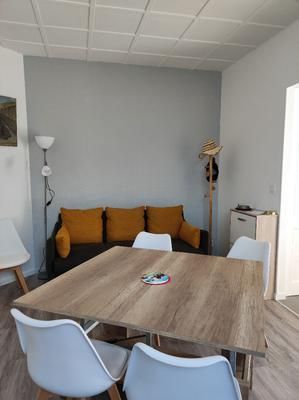 france_images's tweet image. Detached stone village house for sale Veules les Roses buff.ly/ukEwdUN 

#France 🇫🇷 #FranceProperty #FrenchProperty #FrenchRealEstate #PropertyForSale