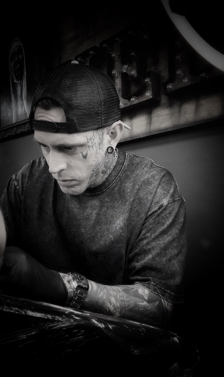 cowbob_fromhell's tweet photo. Out here grinding https://t.co/ThXlESXEiK