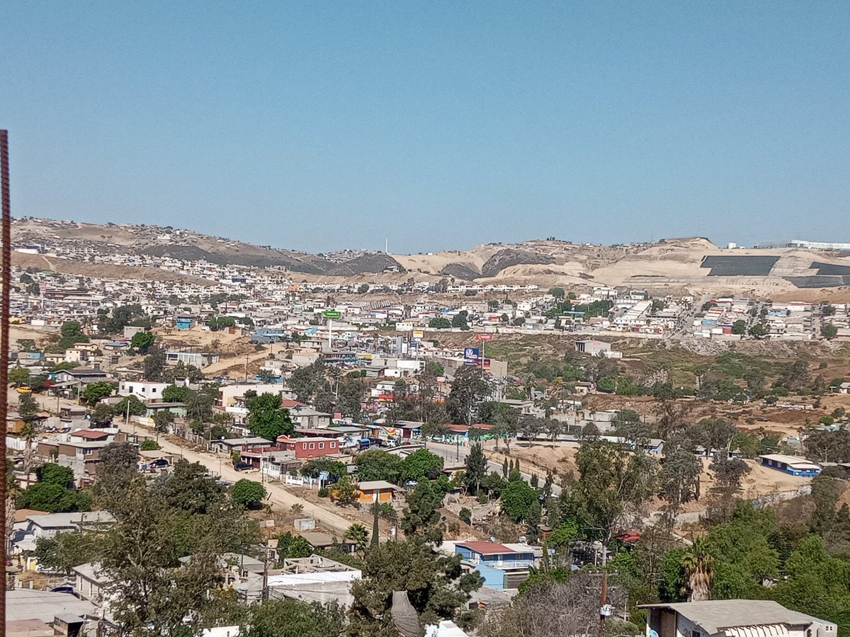 la pareja. tweet media