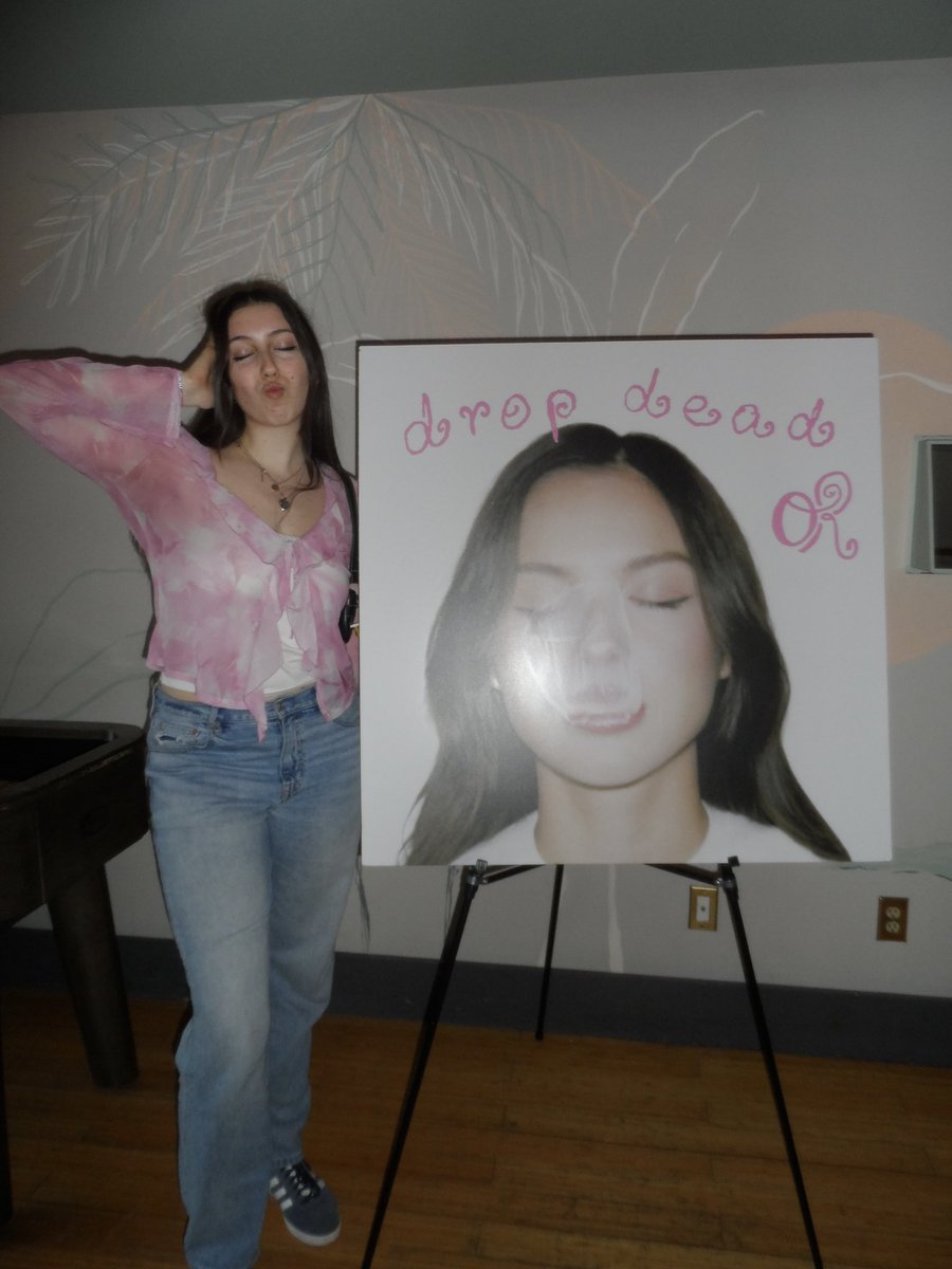 dorothy ✪ 💋🪩 is so in love tweet media