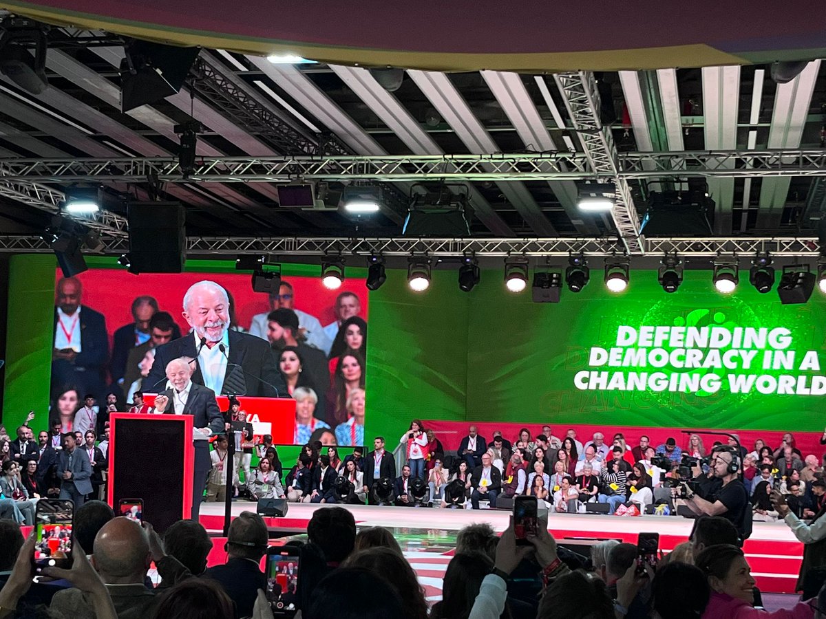 PES 🌹🇪🇺 tweet media