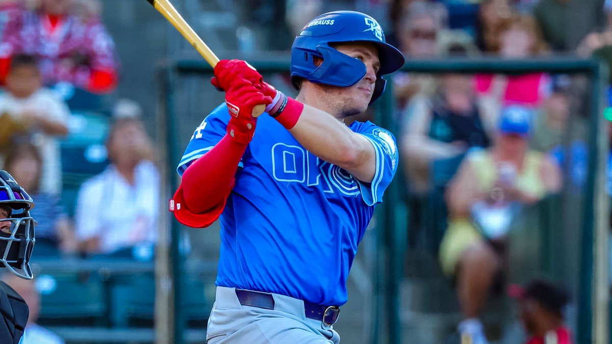MLBPipeline's tweet image. The #Dodgers are reportedly calling up their No. 19 prospect, Ryan Ward, for what would be his big league debut.

The reigning Triple-A Pacific Coast League MVP is coming off a season in which he led the Minors in homers (36) and RBIs (122): atmlb.com/3OO1gbV