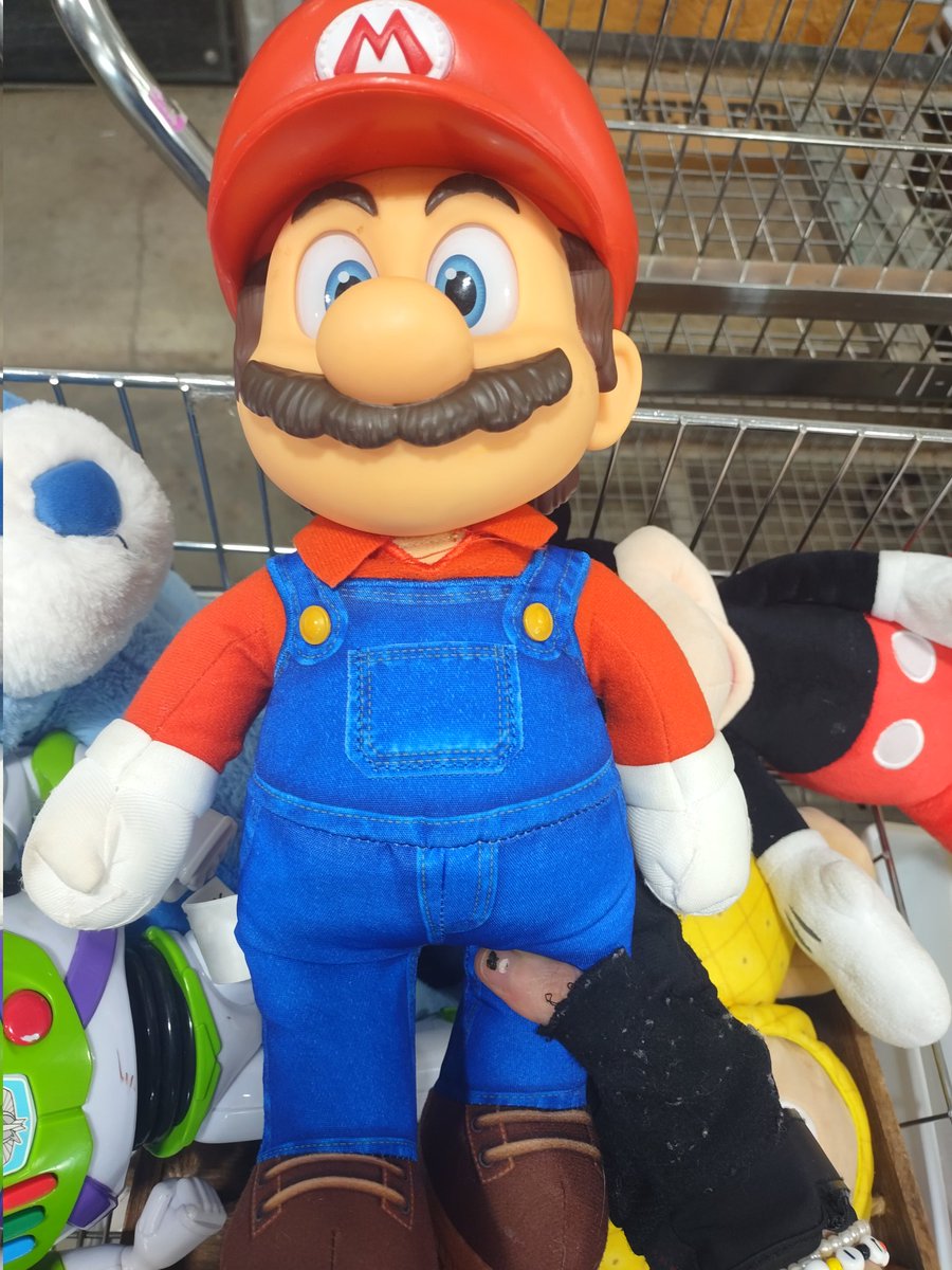 shaniart20's tweet image. Found this mario movie doll at goodwill! he's so cute ahh i love his movie design so much! :3 I wanted to buy him ngl but i was on the clock😅 #mario #nintendo