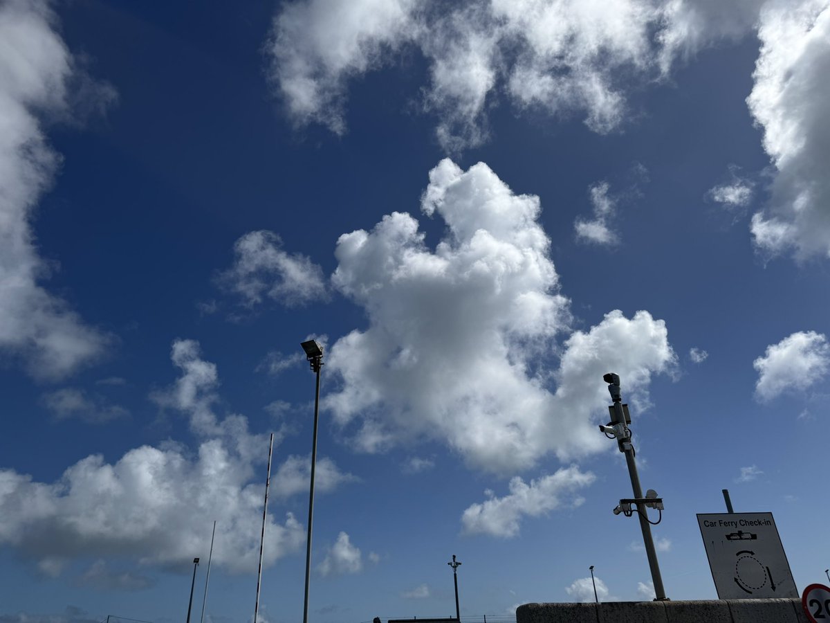 OllieGoddardGsy's tweet image. And some more…

#clouds 
#cloudchasing