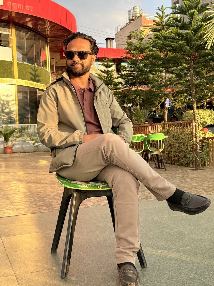 हनिमुन पिरिएड (मधुमास अवधि) सम्म प्रतिक्षा गरौं। ‘गर्न दिइएन, सुरूदेखि नै अवरोध भयो’ जस्ता आरोप लगाउने मौका किन दिने ?
आधारभूत राजनीतिक दर्शन-अभ्यासको पनि ख्याल राखौं।
शुभ रात्री🌷