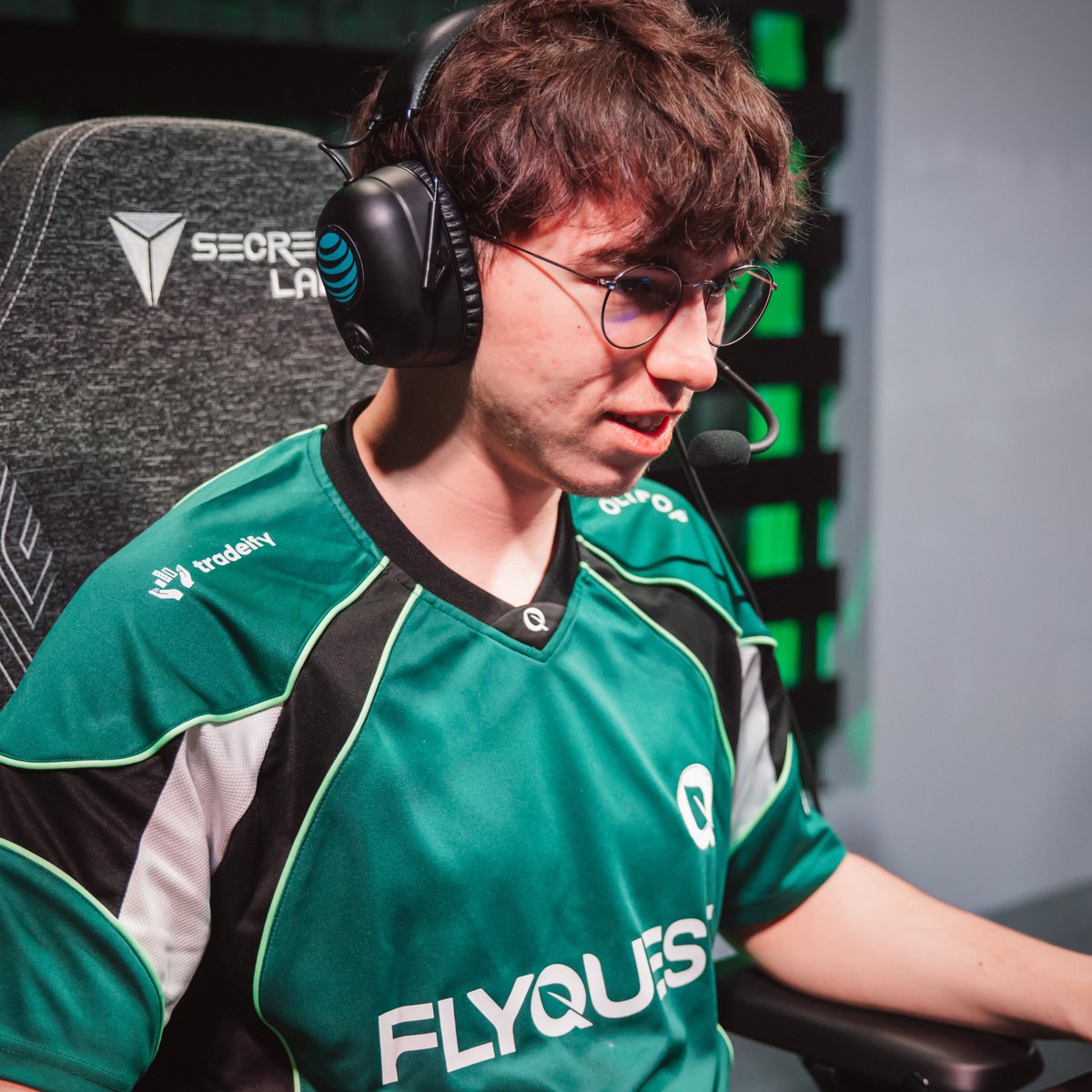 Hotspawn LoL tweet media