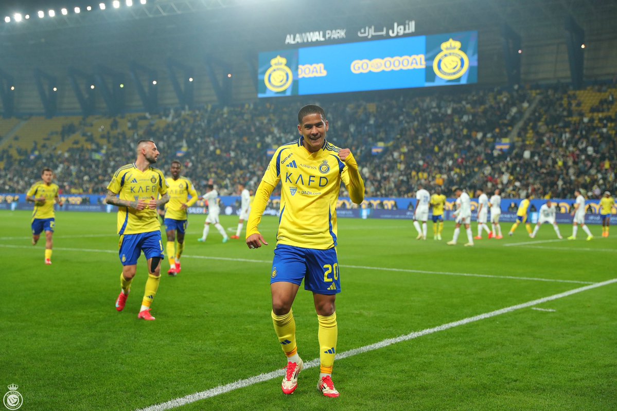 علي العنزي tweet media