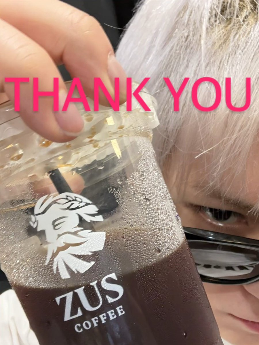 THEY DRINK ZUS COFFEE OMGGG CHEERS FOR MALAYSIANS HAHAHAHH 😭🇲🇾

(zus coffee is a malaysia local brand and widely spread in several asia countries including phillippines 🫶🏻)
