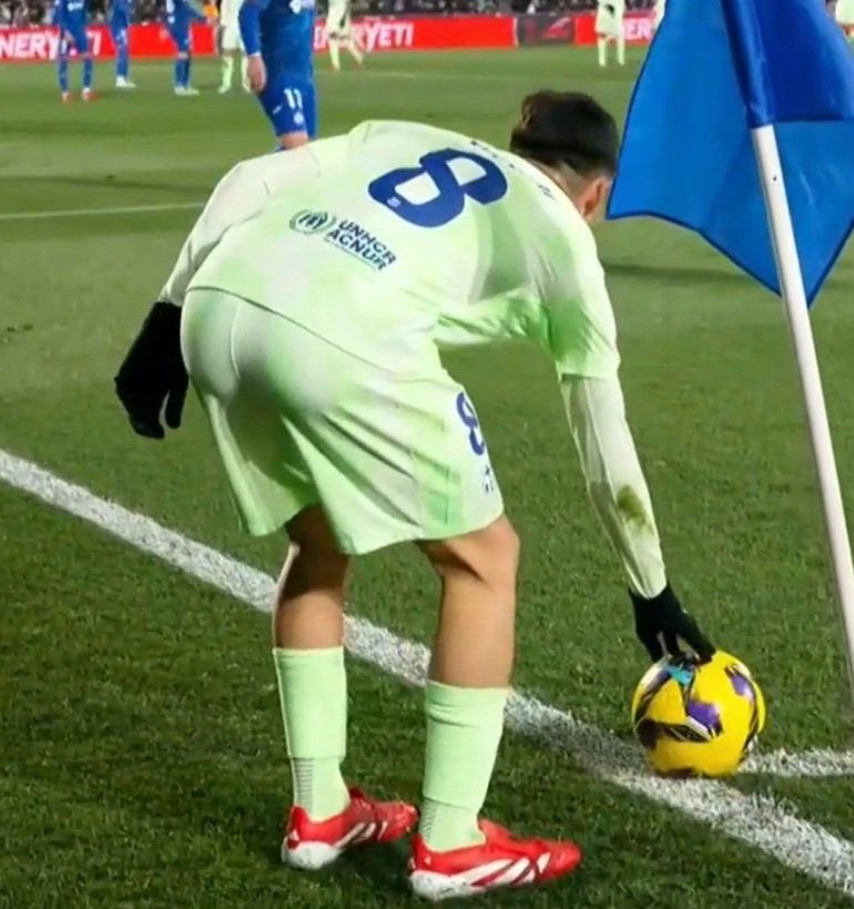 Debo 💗. tweet media