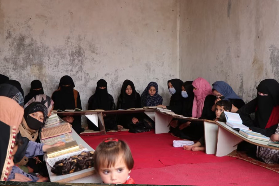 8AM_Media's tweet image. Girls Between Isolation and Ideology: Unprecedented Rise of Home-Based Religious Schools in Balkh 

Read More: 8am.media/eng/balkh-home… 

#Afghanistan #Taliban #Terrorism #8am_media