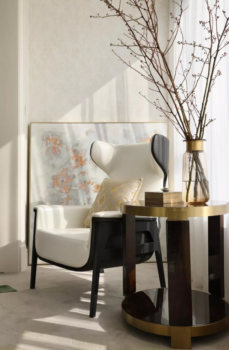 Lauri JohnsonRafalsk tweet media