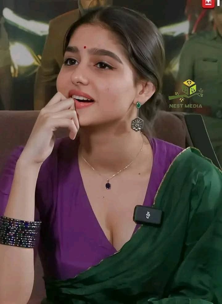 vihaan0fficial's tweet photo. When camera man is your friend 🥵🔥🔥! https://t.co/cTTYqw5Ed2