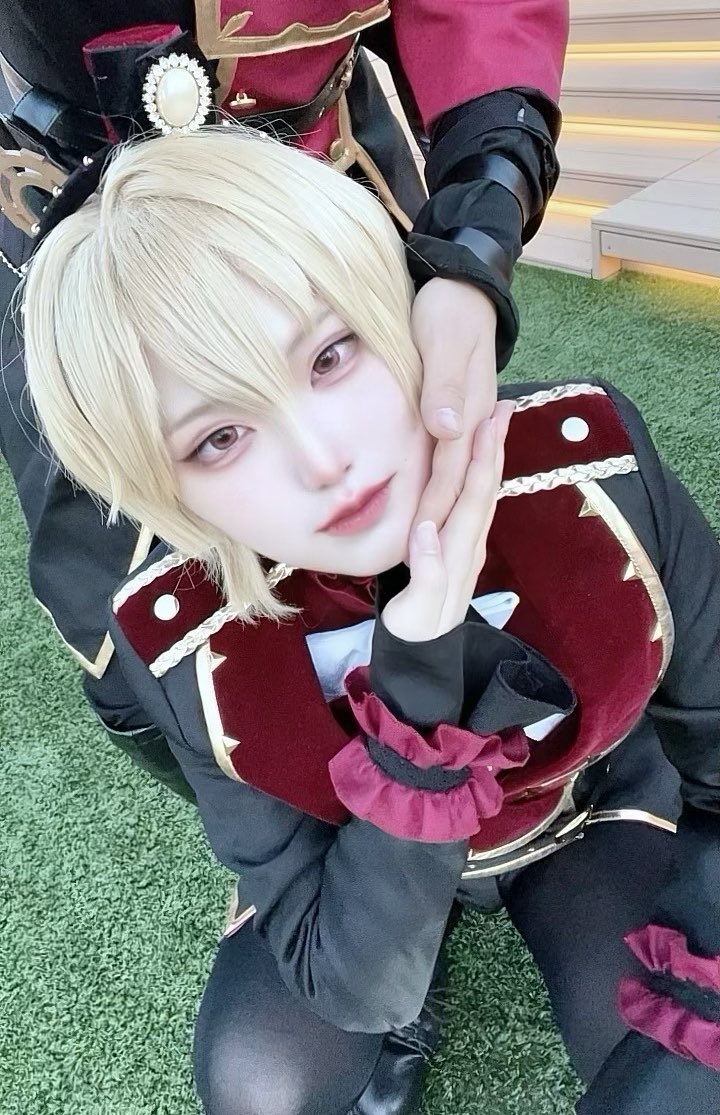 やい@横a!18 tweet media