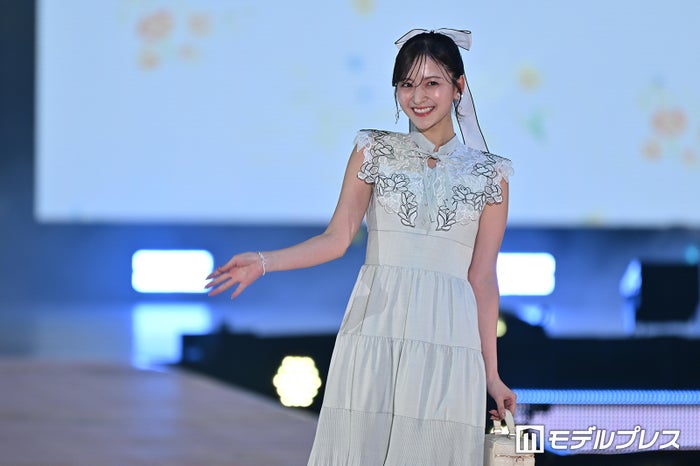 🌹Rakuten GirlsAward 2026 S/S🍒🩷】 乃木坂46金川紗耶、ノースリ