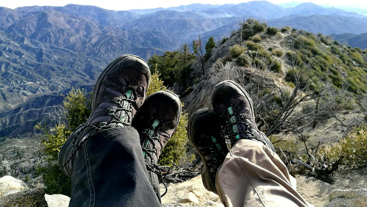 MountainHomesRE's tweet image. Sometimes you have to kick your feet up and appreciate the mountain views ⛰️🥾

📷 Noel Ross via Pexels

#mountains #mountainviews #mountainhiking #hikingviews #mountainliving