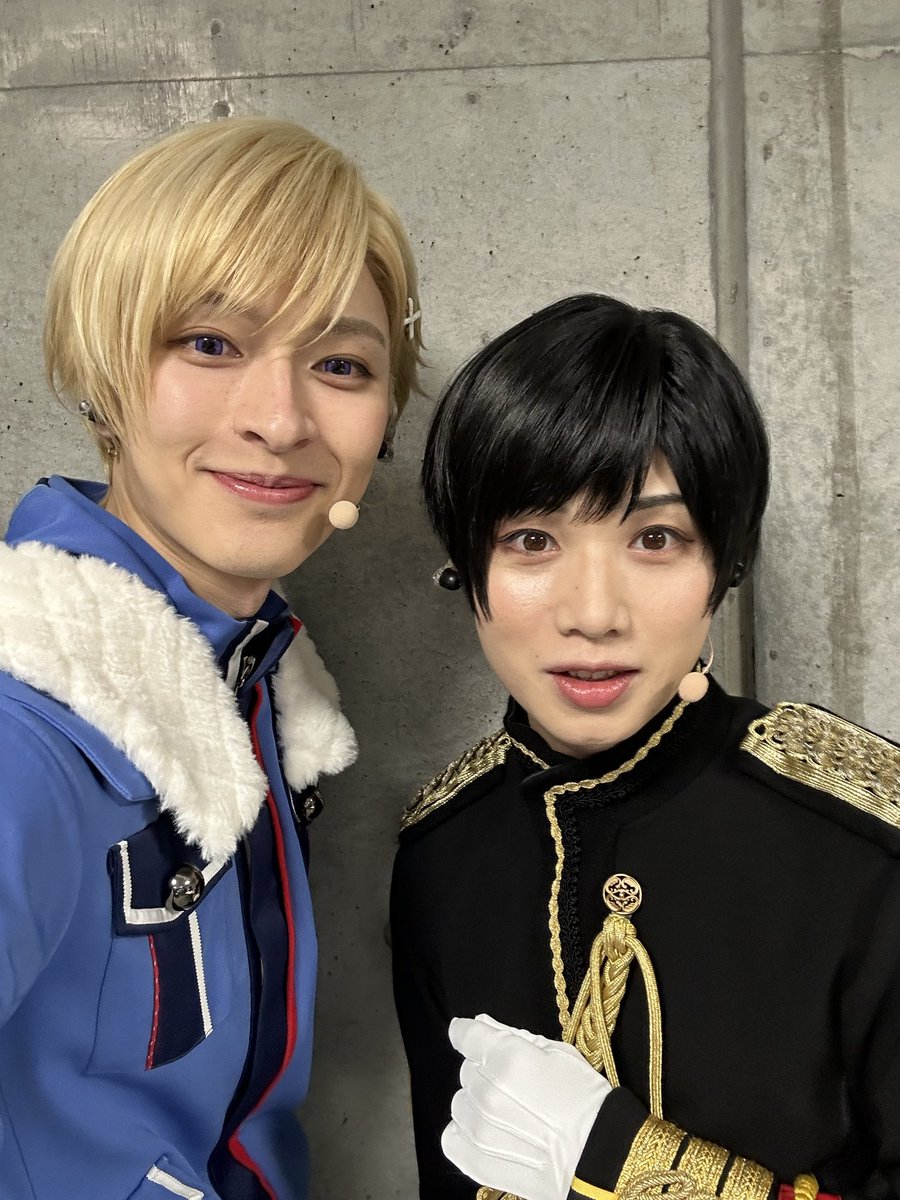 新納直　Nao Niino tweet media