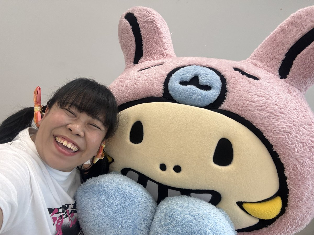 まいあんつ tweet media