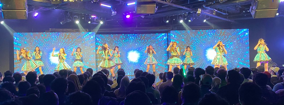 moshi2jkt48 tweet media