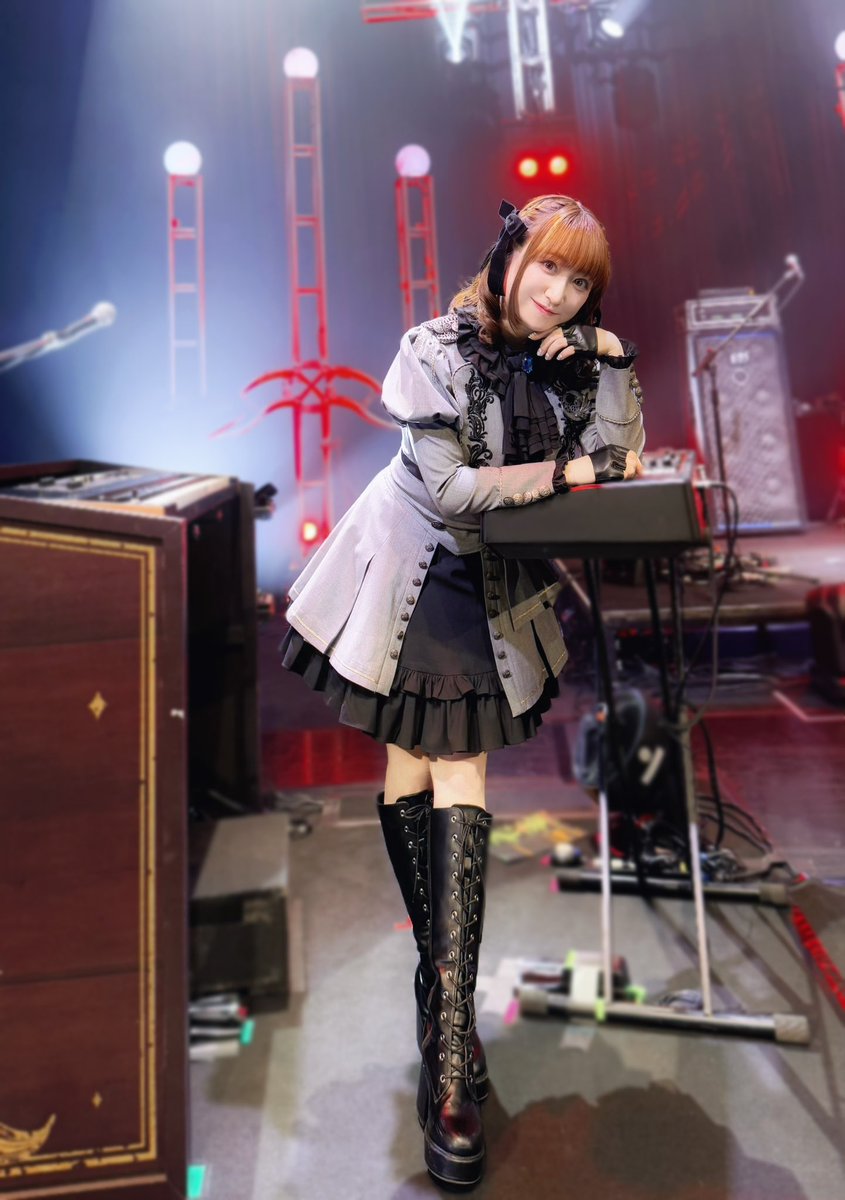 Ezer ev Korusa 千年の合唱曲　ムジカブダペスト　布装丁　希少 高尾奏音 on X: 