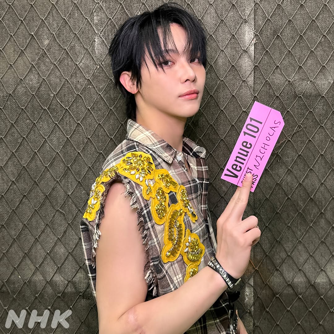 cori ★ tweet media