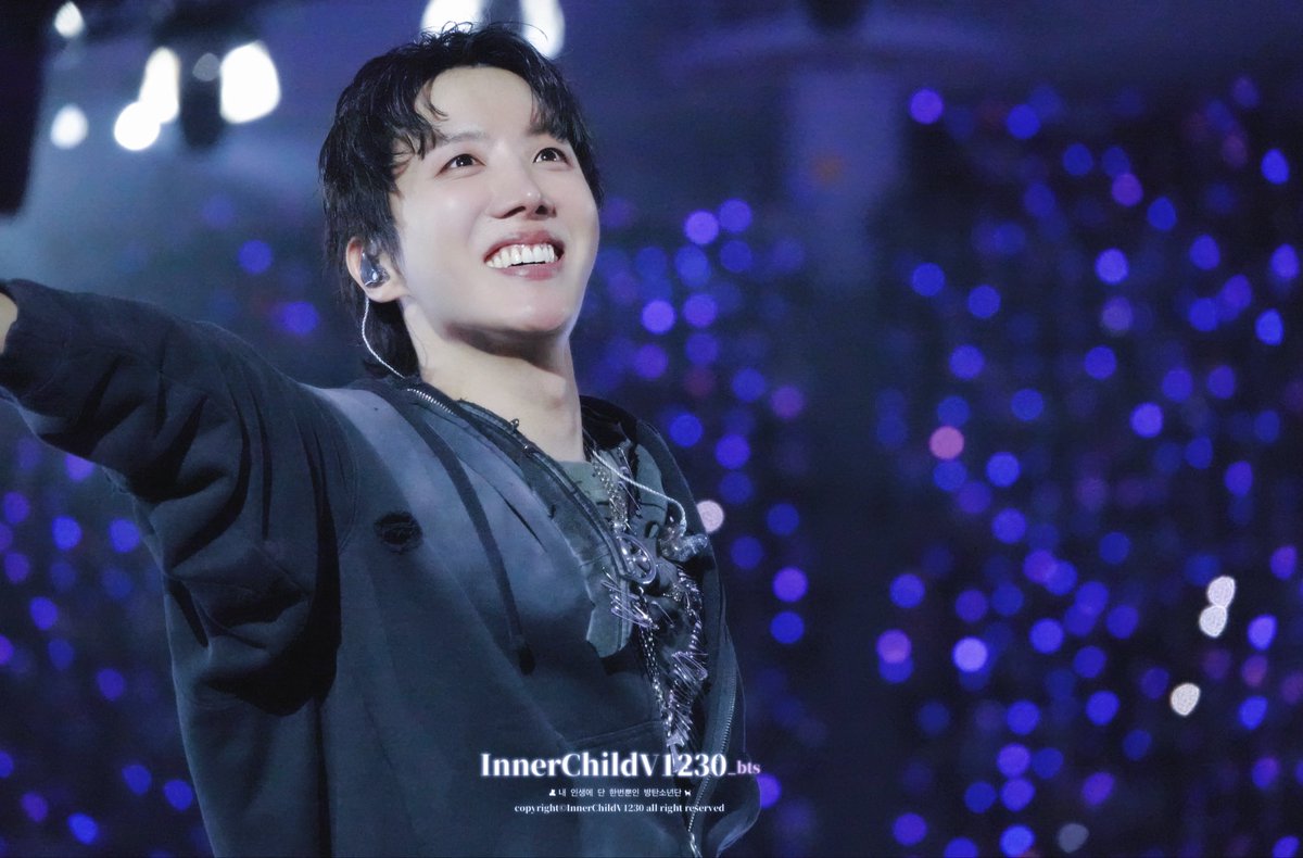 InnerChildV1230_bts tweet media