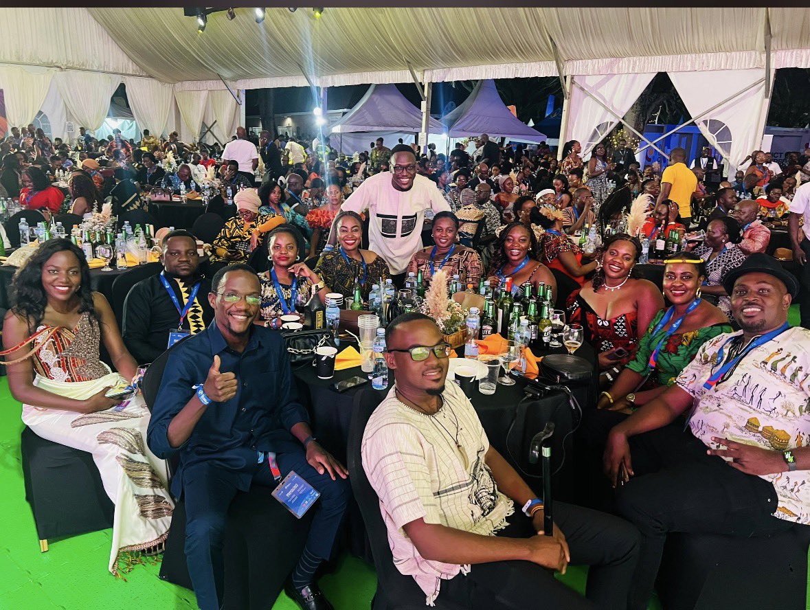 rctkampalasouth's tweet photo. Afro-Modern Theme Night.
Knights went hard on African prints, added style to culture, and owned the night 🥳🔥
#DISCON101 #RotaryEyamba #Unite4Good9213 https://t.co/j5ytJKma0X
