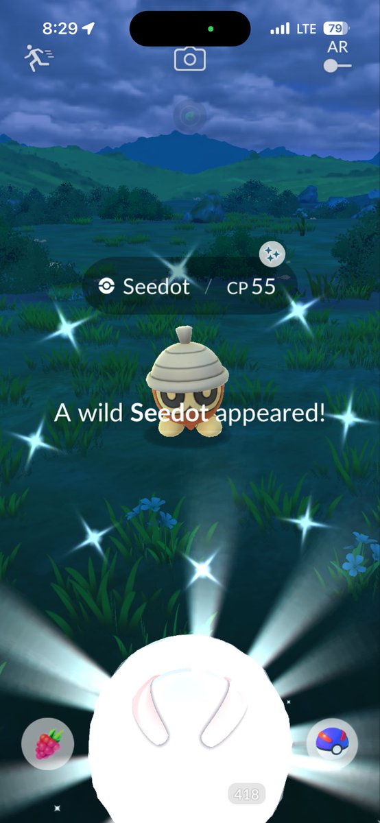 Played the bare minimum this last week while I was back in Hawaii but bc of that I got the Tinkatink with the beach background and was able to get Sili 🐍 Most importantly my friend <a href="/kay95100/">Kara</a> gifted me the Riolu event, I love this community! Thank you! Airport grind 😎