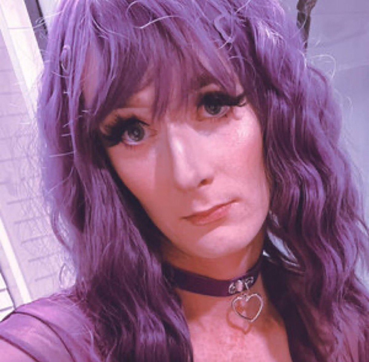 EthelsFloralBedspread tweet media