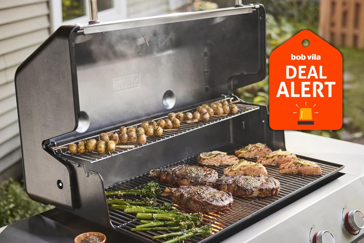 DustinMPeyser's tweet image. Amazon Slashes Grill Prices to Clearance-Level—Up to 38% Off Weber, Traeger, Camp Chef, and More dlvr.it/TS5sHn 👉 Reveal Your ROI bit.ly/MyHomeAI 👈 #AmazonDeals #GrillSeason #OutdoorCooking #WeberGrills #Traeger