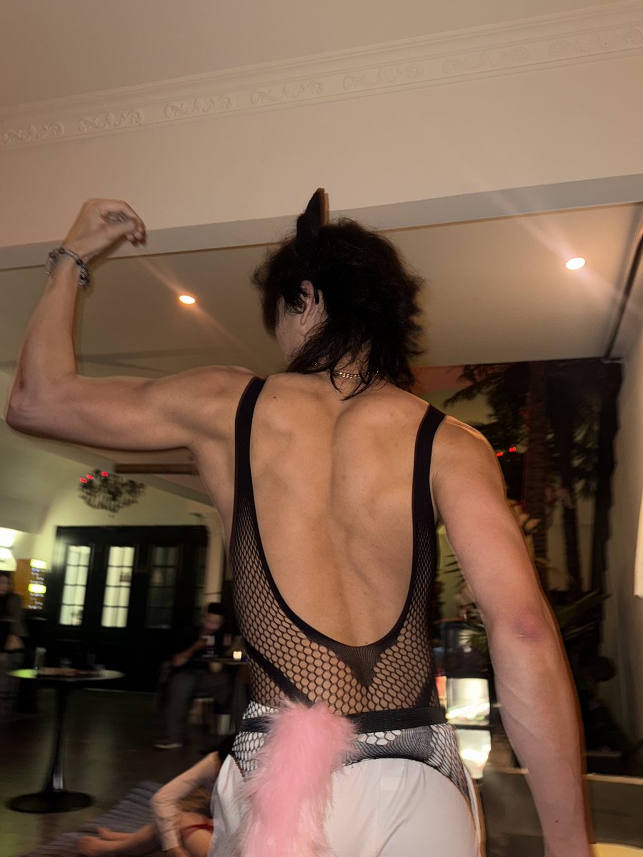 为爱做受姐姐捅穿那个雨夜 tweet media