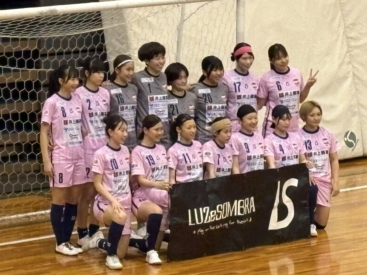 羊の皮を包った山羊。 tweet media