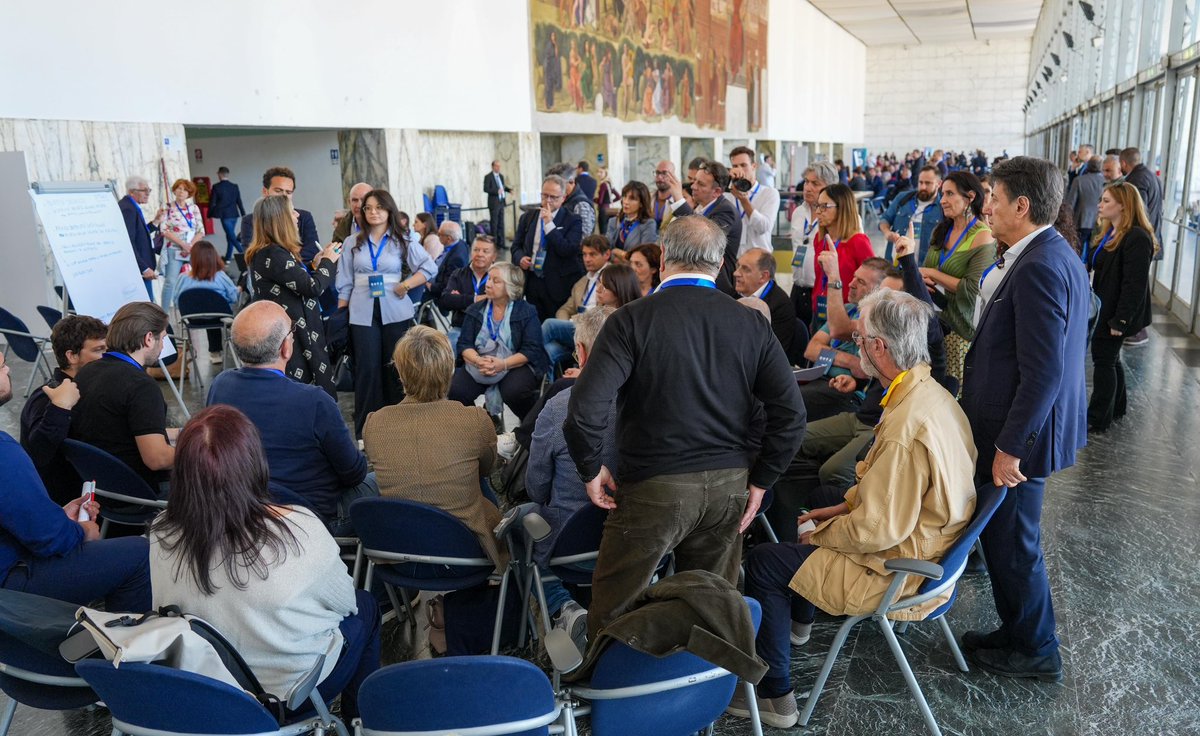 Giuseppe Conte tweet media