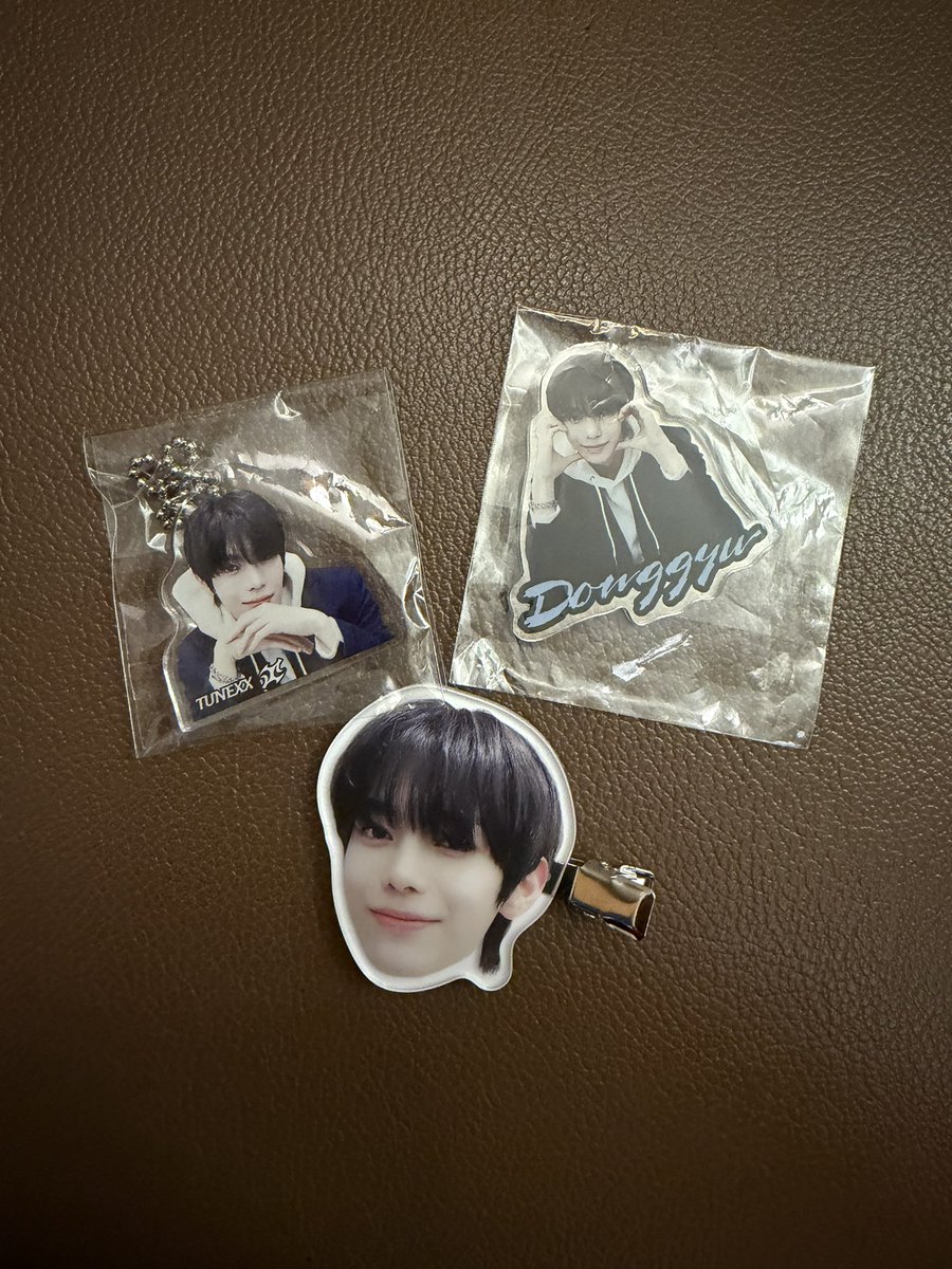 ﾅﾑﾙ tweet media