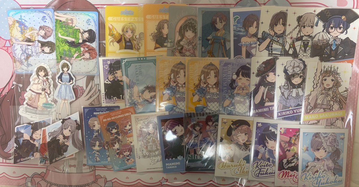 subfuki's tweet photo. 【交換】シャニマス　シャイニーカラーズ

譲）画像

求）同異種 甘奈、甜花、円香、羽那>定価(お断りする可能性があります)

8th両日現地手渡し
所持状態によってお断りする可能性がございますが、出来るだけなんでも検討します。
よろしくお願いいたします。 https://t.co/ZAzCrAXNjj