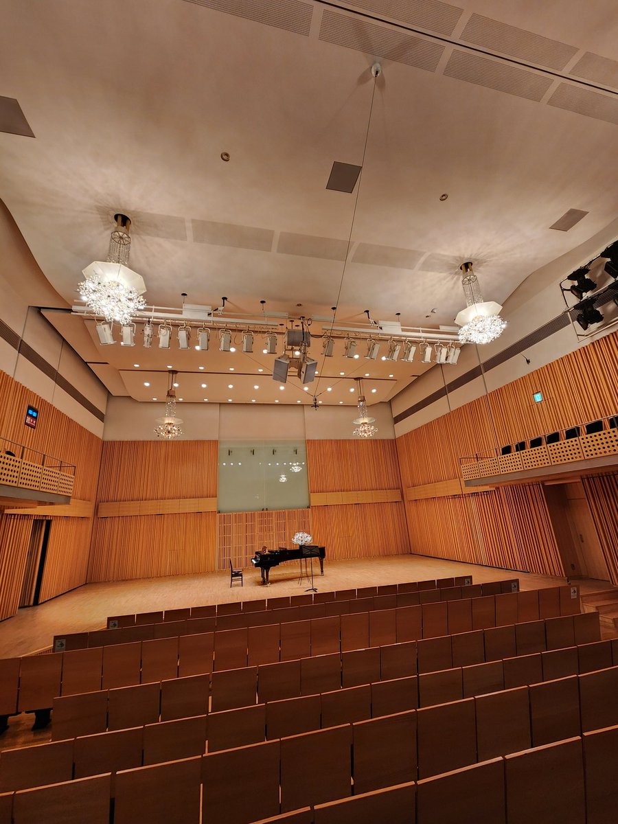 三田涼子 tweet media