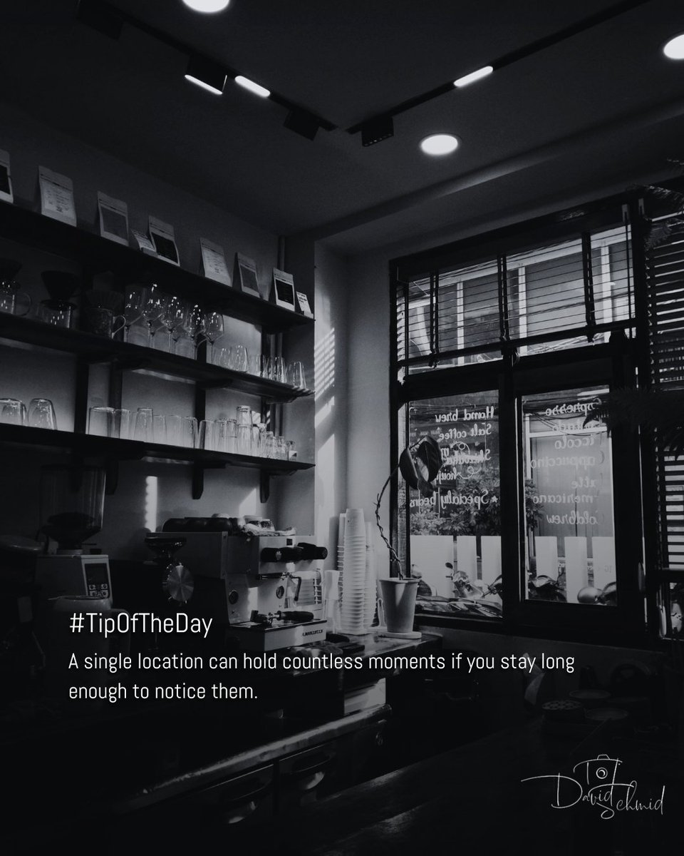 dschmidphoto's tweet image. Using one setting for multiple images creates visual continuity and turns individual frames into a narrative. Instead of isolated shots, you begin to build a story shaped by time, observation, and change. 🖤

#PhotographyTips #BlackAndWhitePhotography #VisualStorytelling