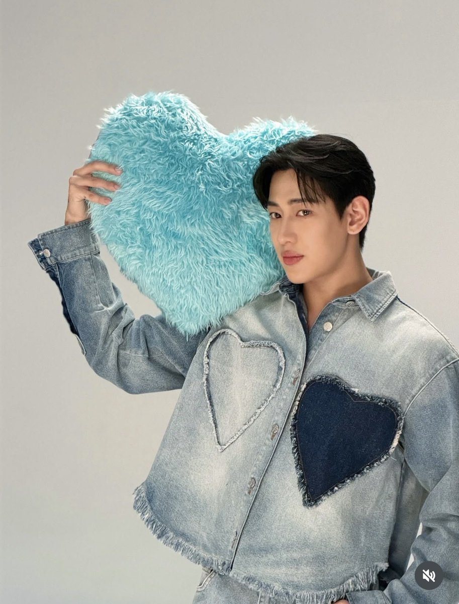 แอร์เสียเมื่อวานค่า แต่ไม่เครียด ซื้อใหม่อย่างสบายใจ แบมว่าดี ก็ต้องดี 🩵💙
#HaierxBamBam 
#Haier #HaierThailand #MoreCreationMorePossibilities