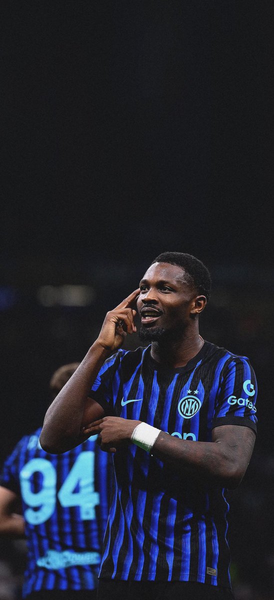 FCIMwallpapers's tweet image. ⚽️⚽️⚽️

#ForzaInter #InterCagliari #Thuram #Barella #Zielinski