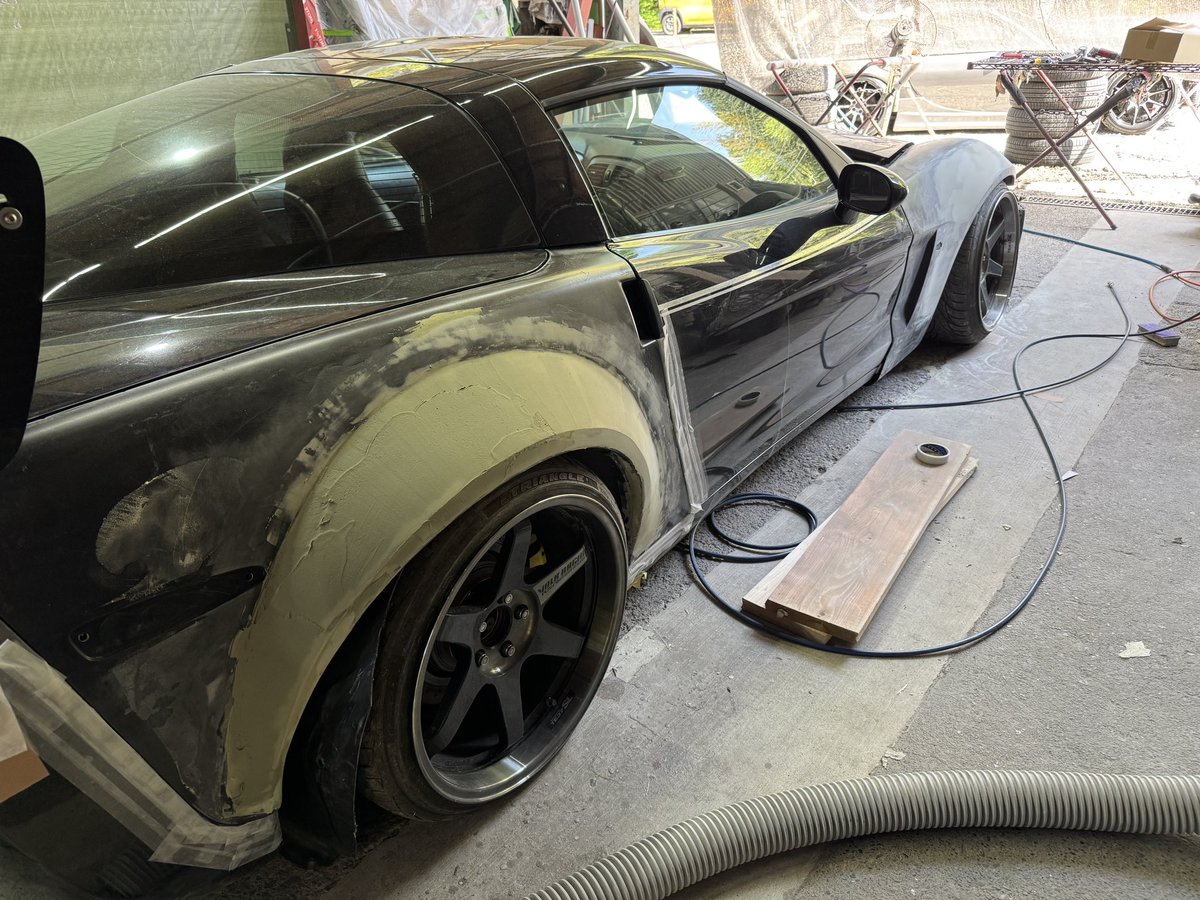 jzx100aubiface's tweet image. 良いんじゃね🤔

パテ３回目

次は作るのは後ろブリスターにしてみようかな🤔

てか…

材料が無駄に手に入りにくい😂

コルベットと
3104フェンダータイプD

の分は確保したけど…

その後は分からない😂

#ガゼルパンチ
#corvette
#コルベット
#C6