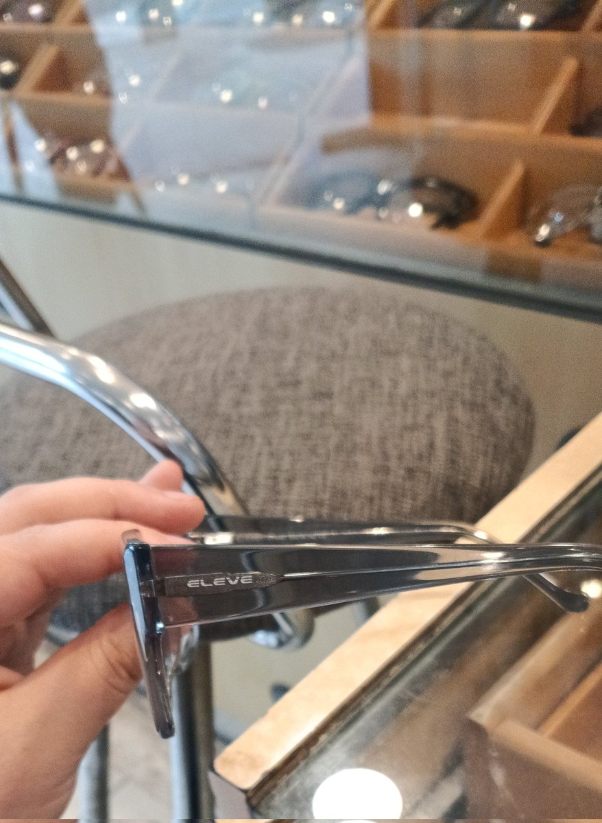 Efectivamente, 370mil pesimios, en 12millones de cuotas  con antireflex y filtro en LaTorre ✨